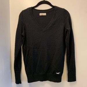 V-neck cotton sweater